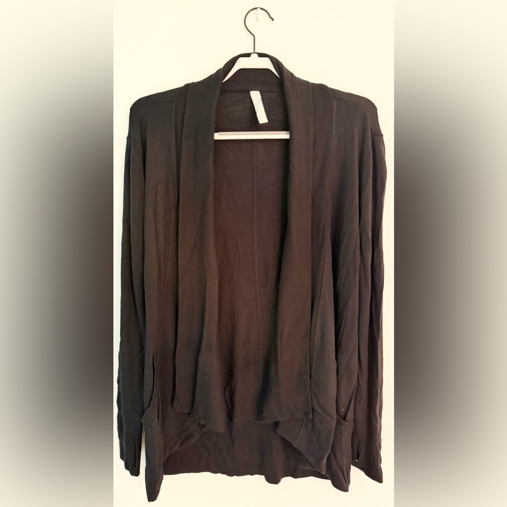 Athleta Pranayama Wrap Women’s Size Medium Petite